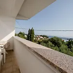 بيت ضيافة Mladenka Banjol