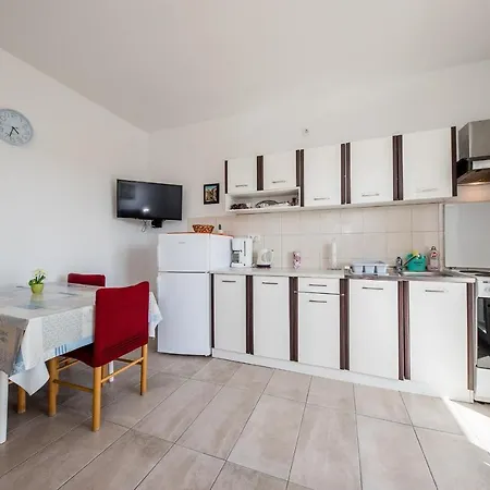 Mladenka Gæstehus 3*