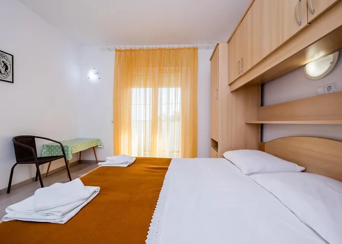 Mladenka 3*